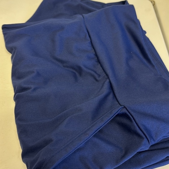 Blue pair and one Black pair very comfortable ! Buy and get both! - Picture 2 of 2